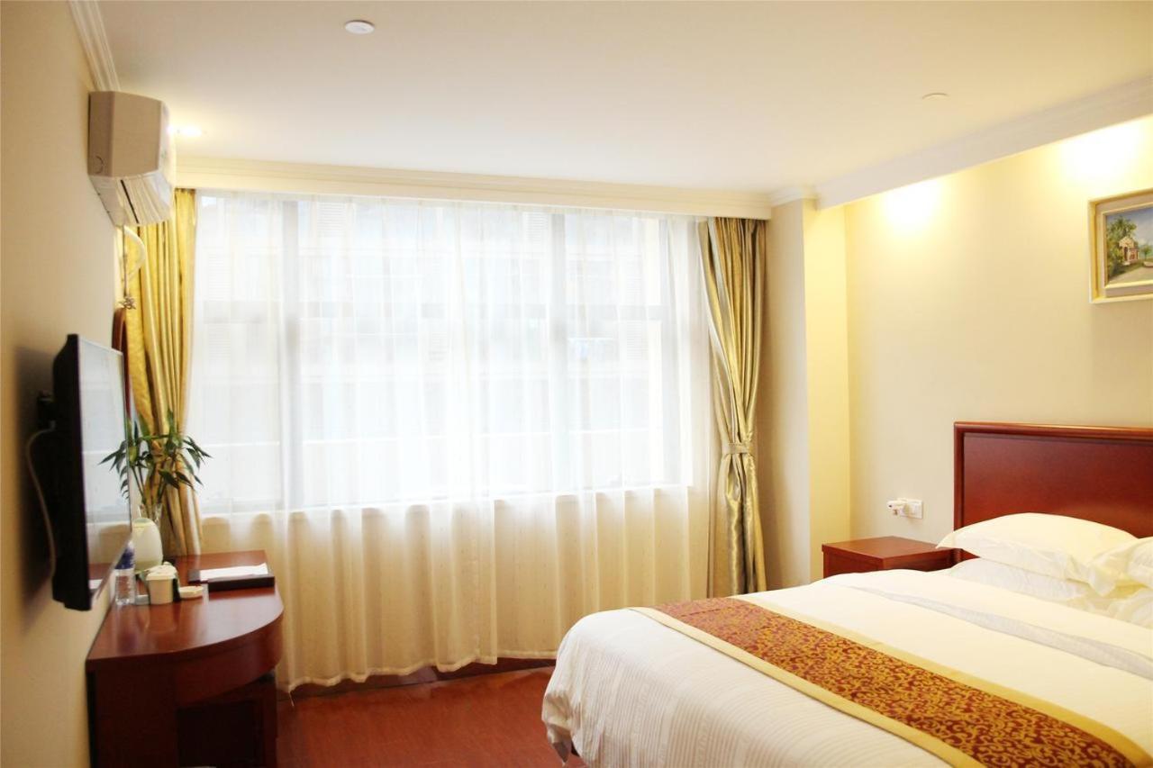 Greentree Eastern Qingdao International Airport Hotel Bagian luar foto